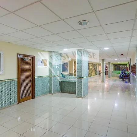 513 Paseo De Canteras 47 Apartamento *